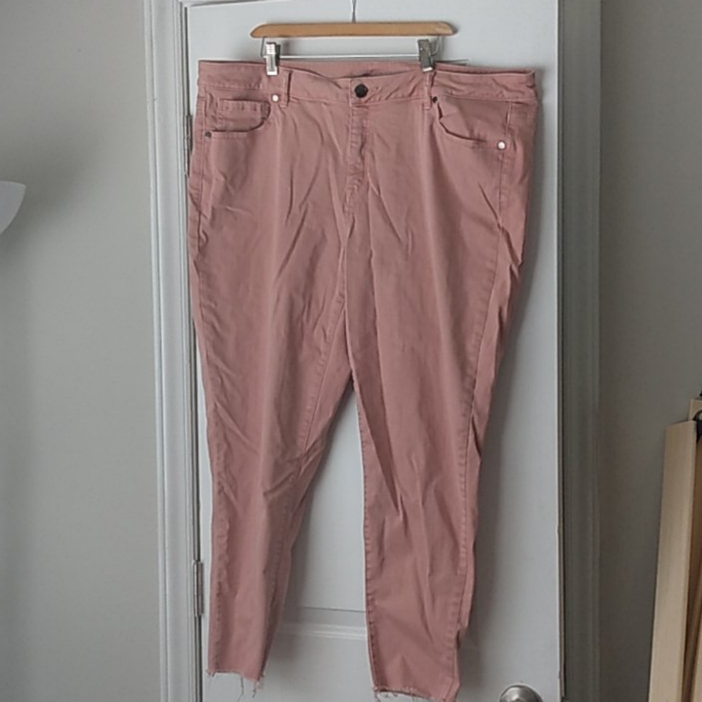 Super stretch ankle pants